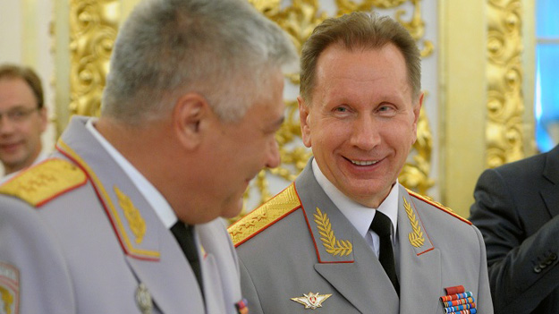 Виктор Золотов: я заработал 6,08 млн руб. за 2014 год