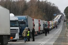 Забастовка дальнобойщиков. Водители продолжают бастовать, власти продолжают не замечать